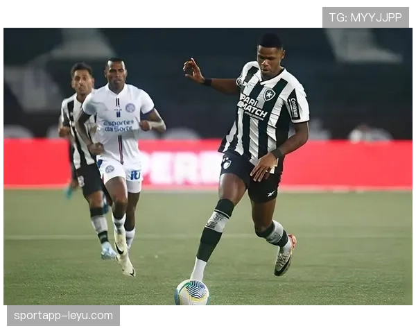 南美足球新赛季打响:球队战术调整与球星表现成焦点 南美足球新赛季打响:球队战术调整与球星表现成焦点