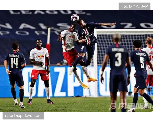 拉菲尼亚状态回暖成战术关键，攻防两端助力球队灵活变阵