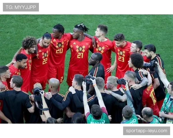 南美杯激战正酣:多队争抢小组出线名额形势胶着 南美杯激战正酣:多队争抢小组出线名额形势胶着