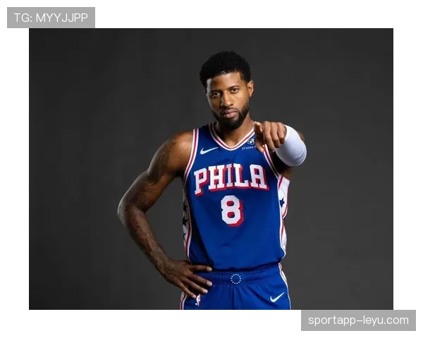 保罗·乔治居然把他的家当成了球场训练室，这生活也太拼了吧！